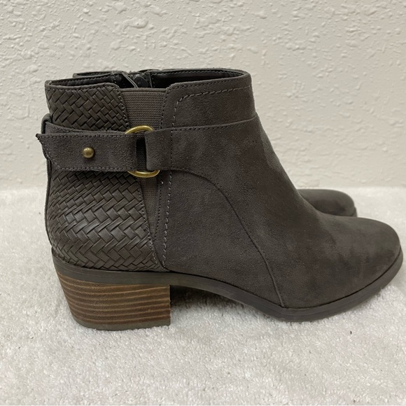 Market & Spruce Zaharia Bootie - Picture 5 of 9